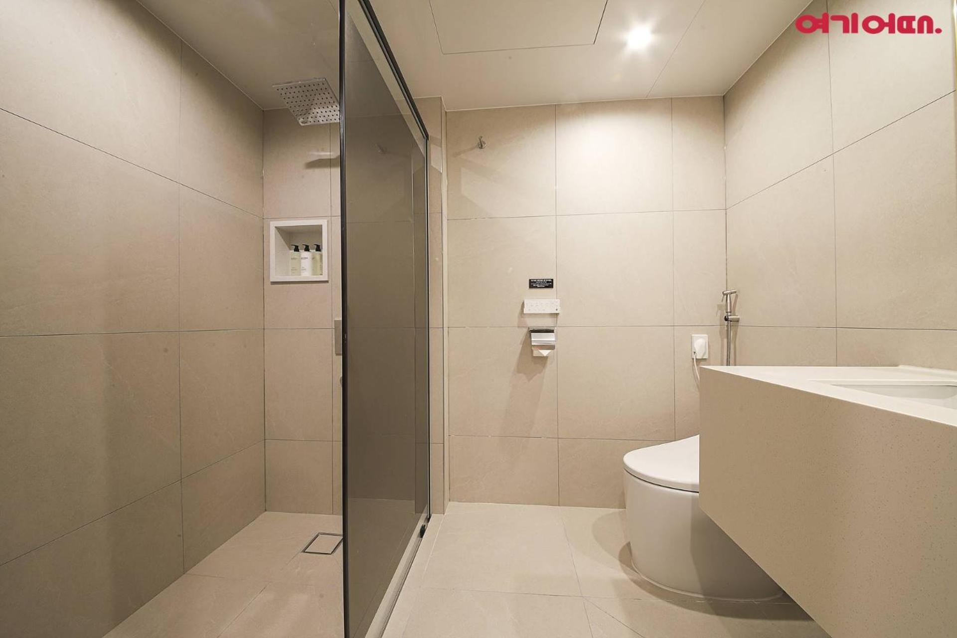 Hotel Bellus Busan Extérieur photo