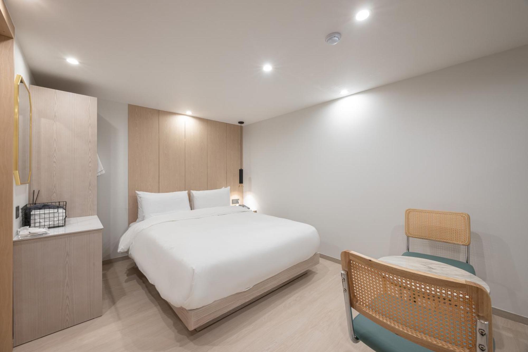 Hotel Bellus Busan Extérieur photo