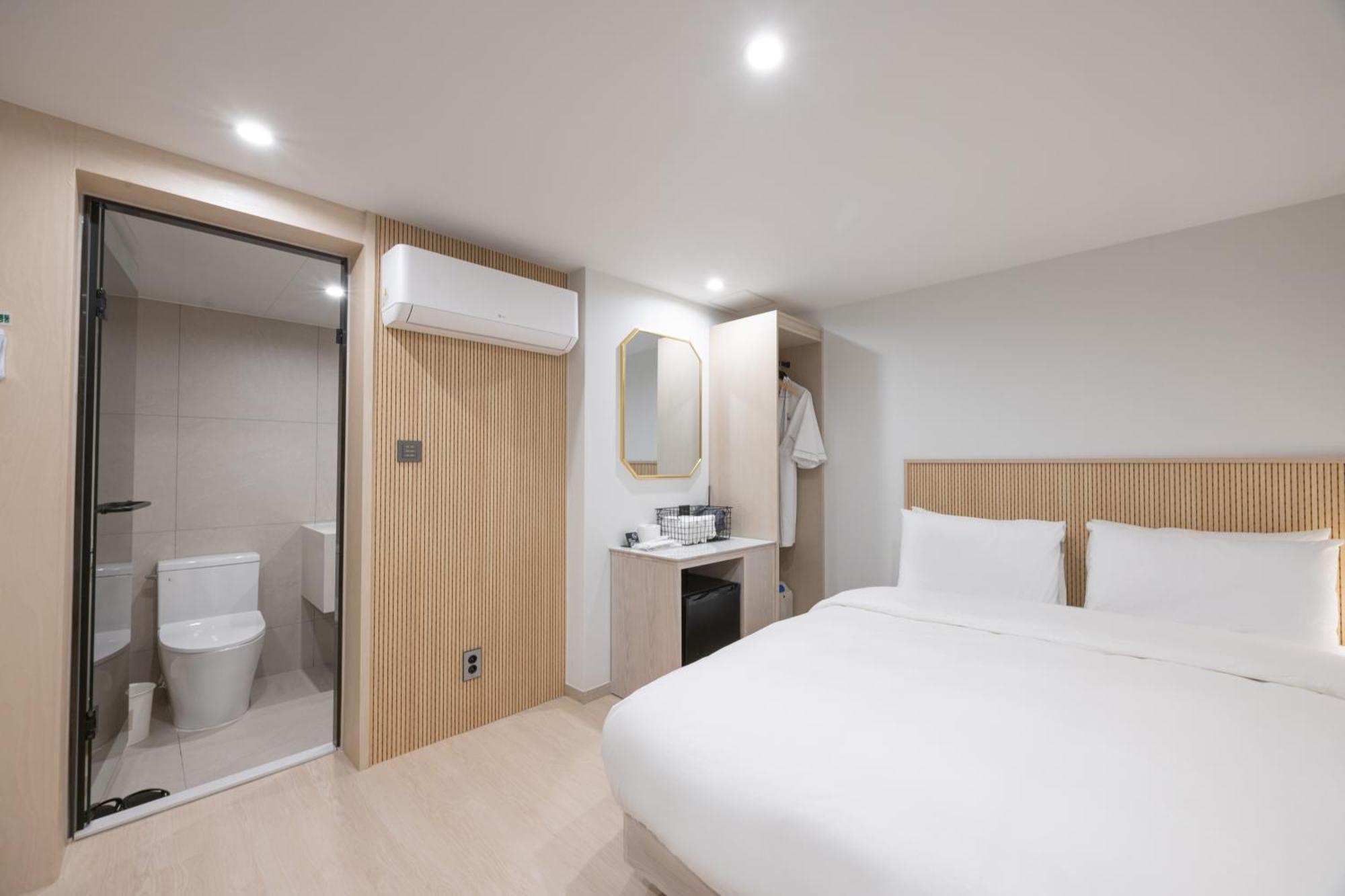 Hotel Bellus Busan Extérieur photo
