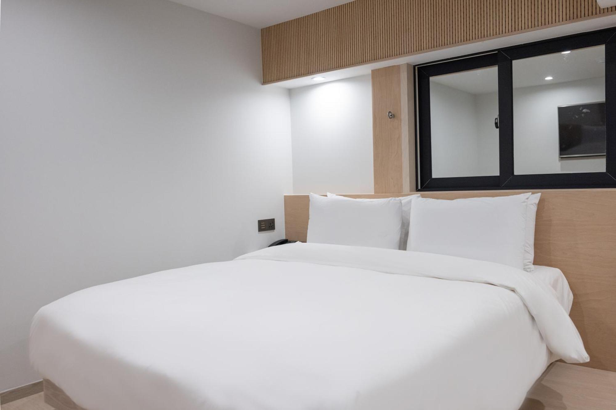 Hotel Bellus Busan Extérieur photo